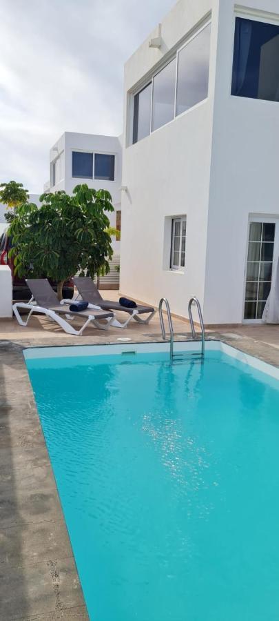 Villa Pousadoiro Playa Blanca  Eksteriør billede
