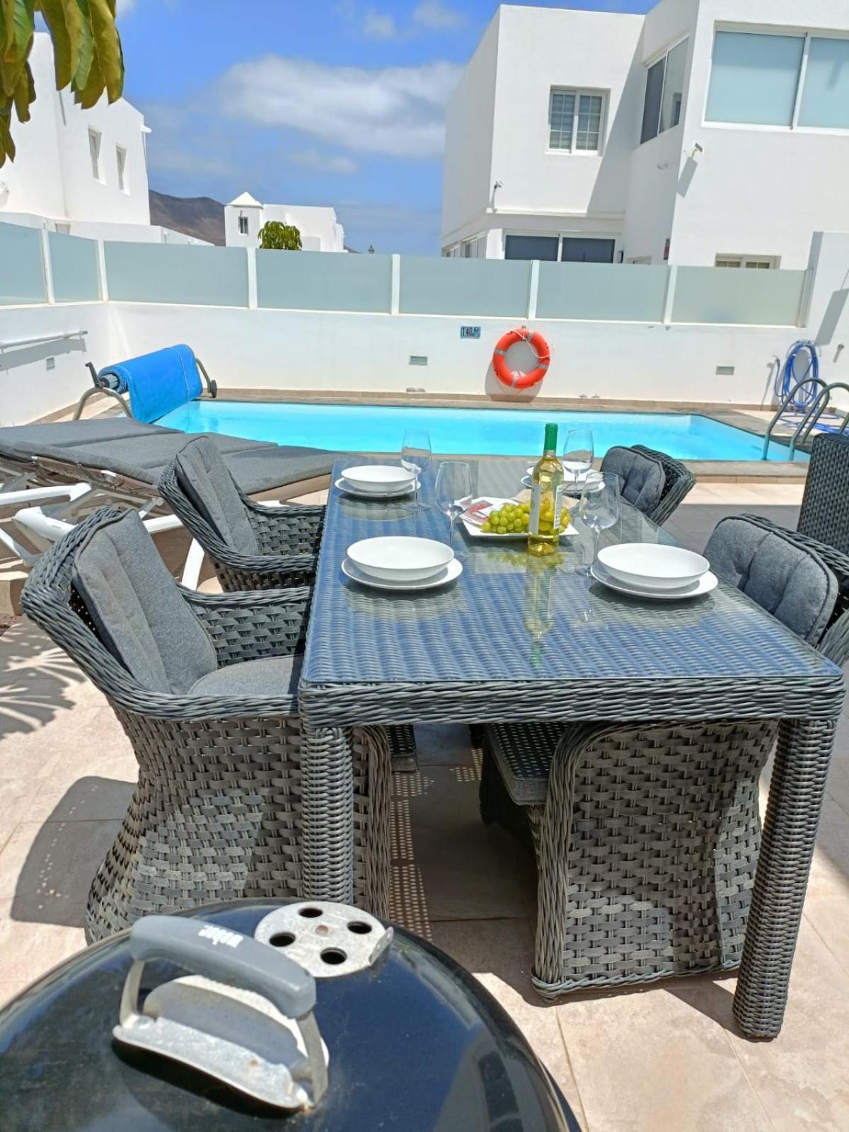 Villa Pousadoiro Playa Blanca  Eksteriør billede